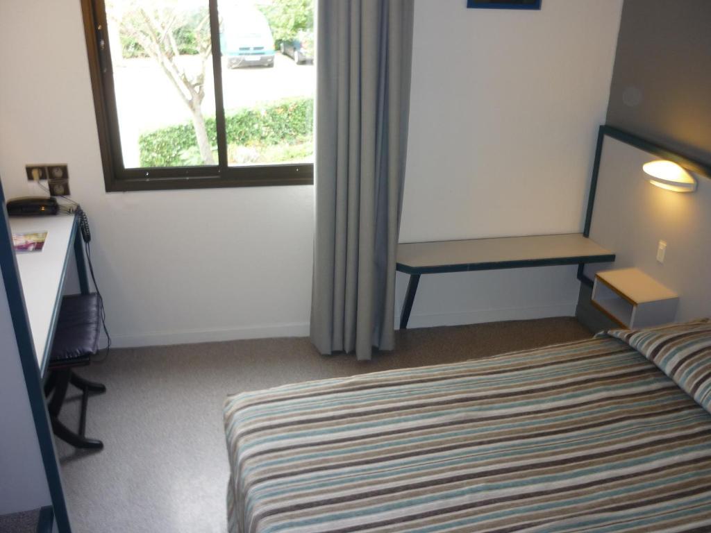 Hotel Entre 2 Mers Proche Bordeaux Carbon-Blanc Δωμάτιο φωτογραφία